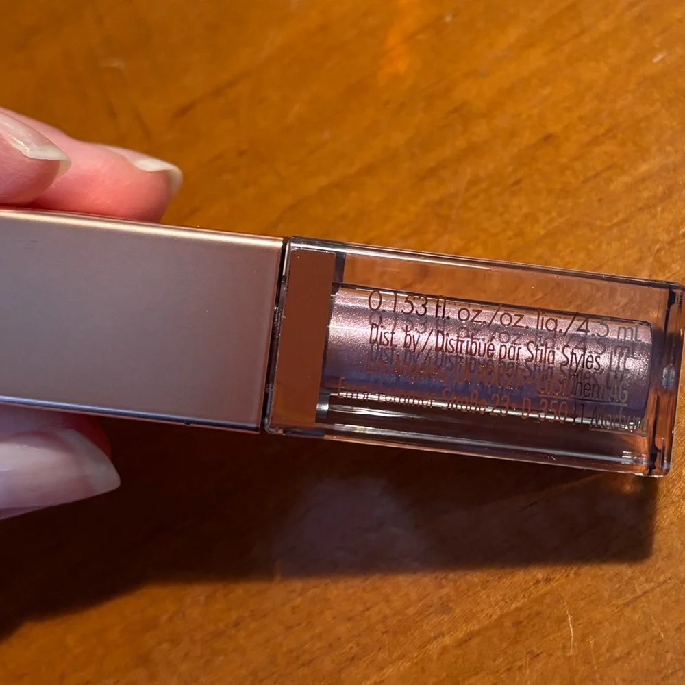 Stila Shimmer & Glow Liquid Eye Shadow Compassionate